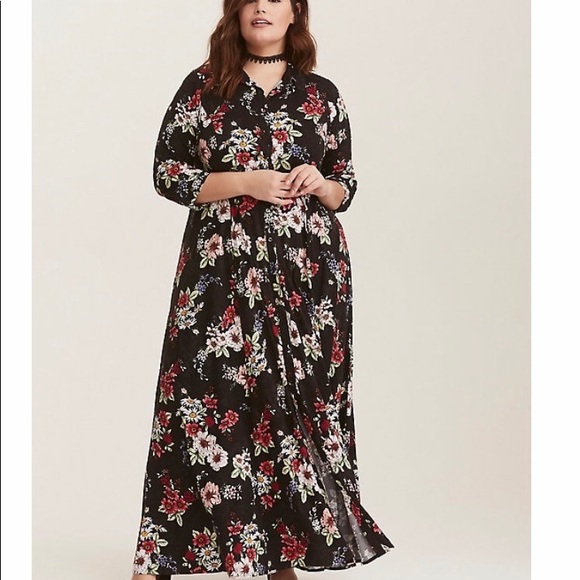 torrid Dresses & Skirts - Torrid Black Floral Challis Maxi Shirtdress Size 3